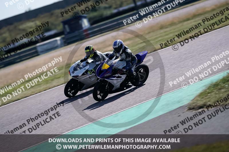 Rockingham no limits trackday;enduro digital images;event digital images;eventdigitalimages;no limits trackdays;peter wileman photography;racing digital images;rockingham raceway northamptonshire;rockingham trackday photographs;trackday digital images;trackday photos